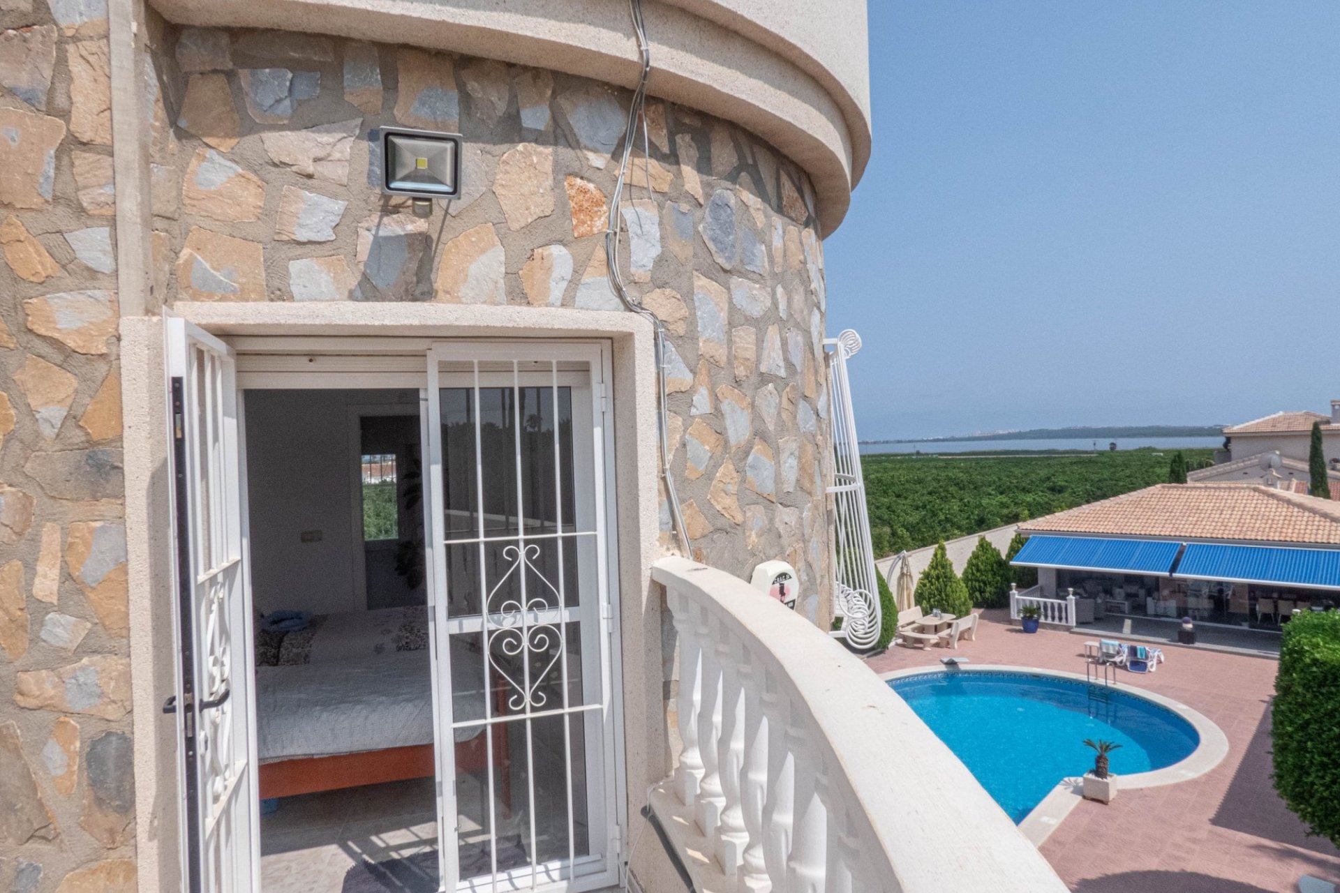 Herverkoop - Villa -
Ciudad Quesada - Costa Blanca