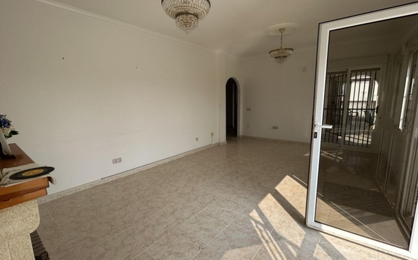 Herverkoop - Villa -
Ciudad Quesada - Costa Blanca