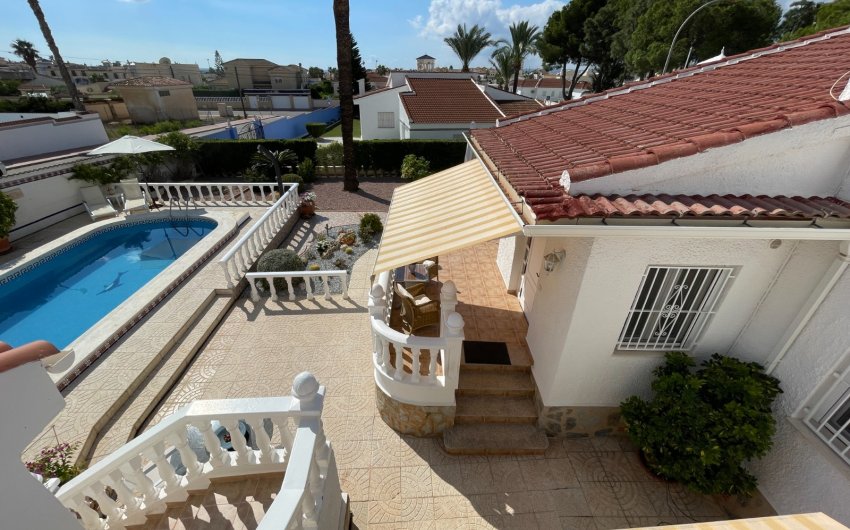 Herverkoop - Villa -
Ciudad Quesada - Costa Blanca