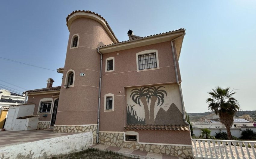 Herverkoop - Villa -
Ciudad Quesada - Costa Blanca