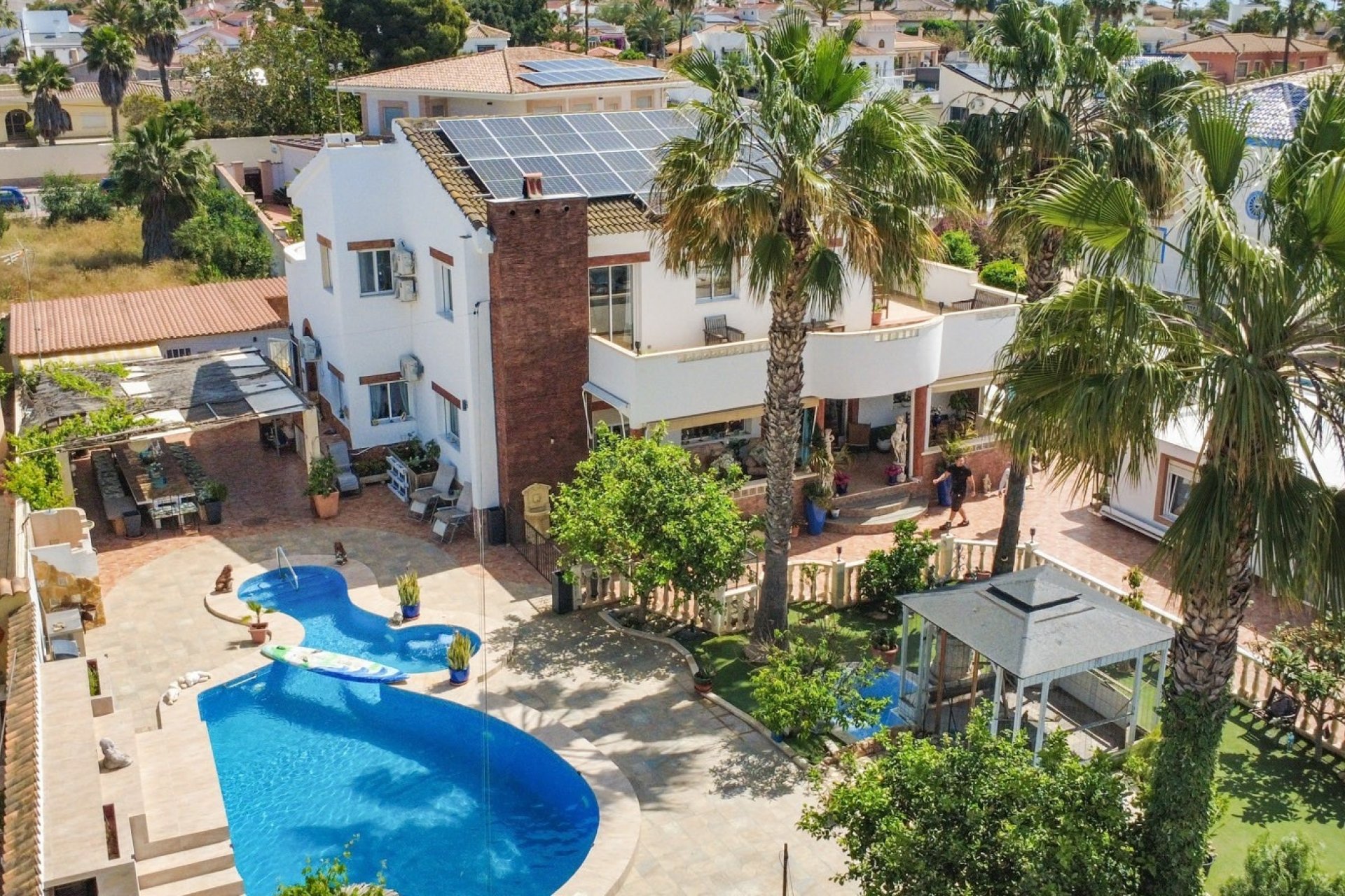 Herverkoop - Villa -
Ciudad Quesada - Costa Blanca