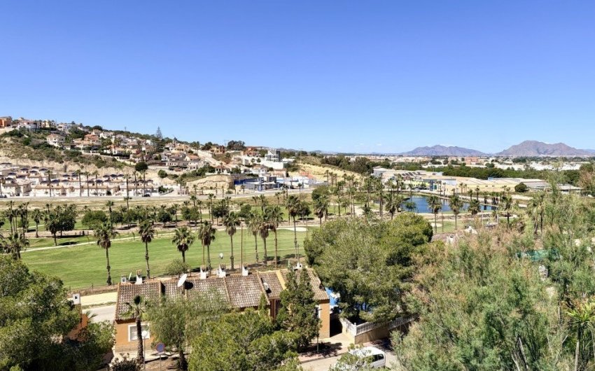 Herverkoop - Villa -
Ciudad Quesada - Costa Blanca