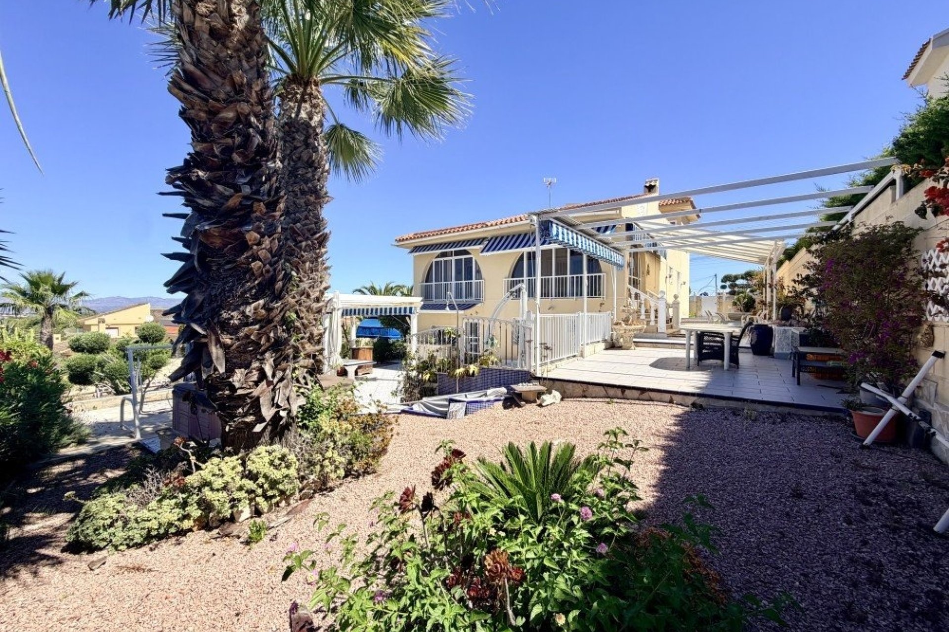 Herverkoop - Villa -
Ciudad Quesada - Costa Blanca