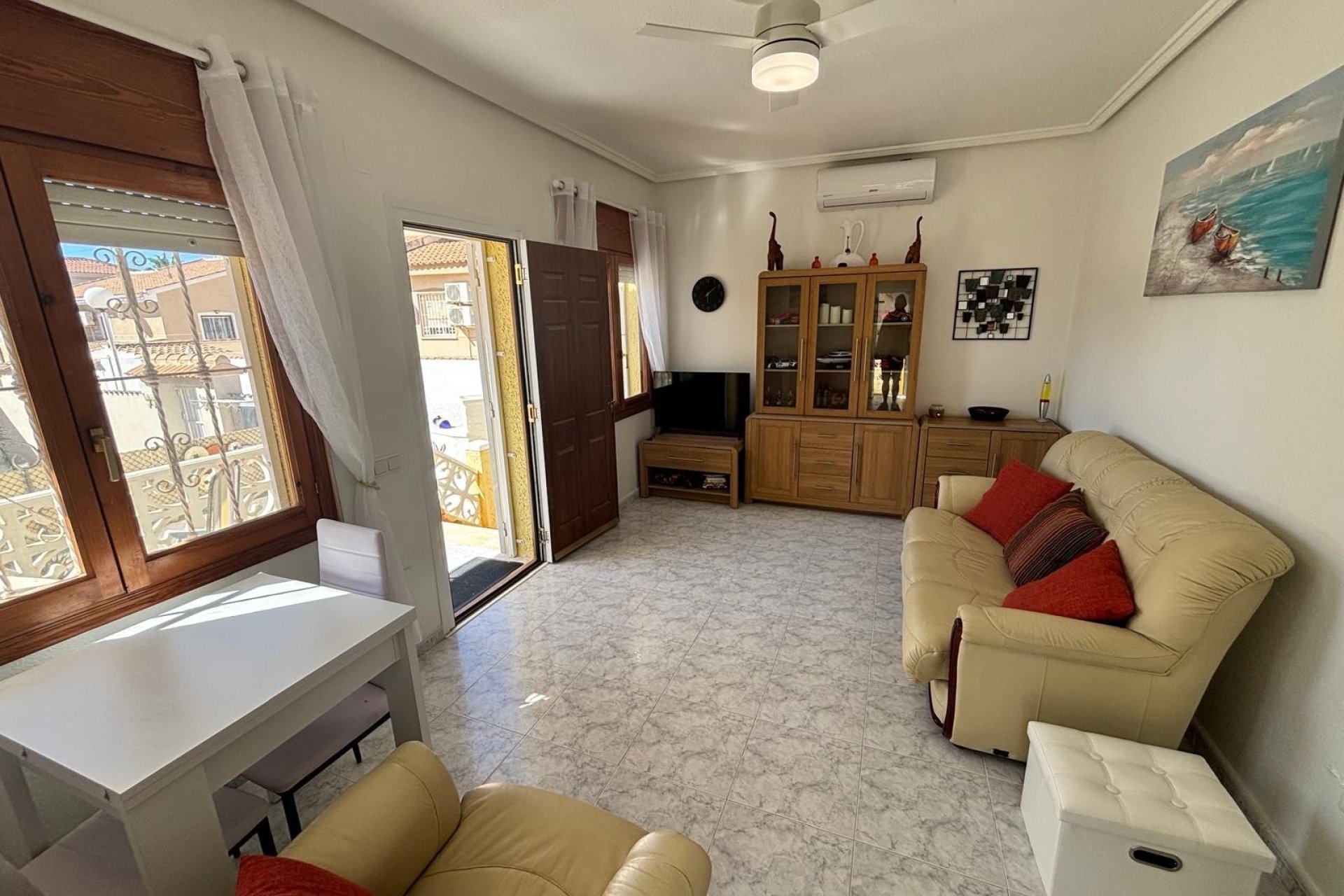 Herverkoop - Villa -
Ciudad Quesada - Costa Blanca