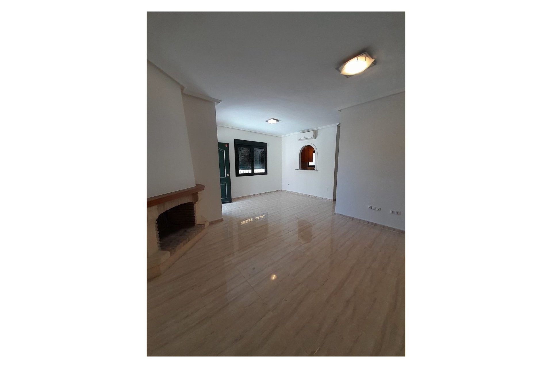 Herverkoop - Villa -
Ciudad Quesada - Costa Blanca