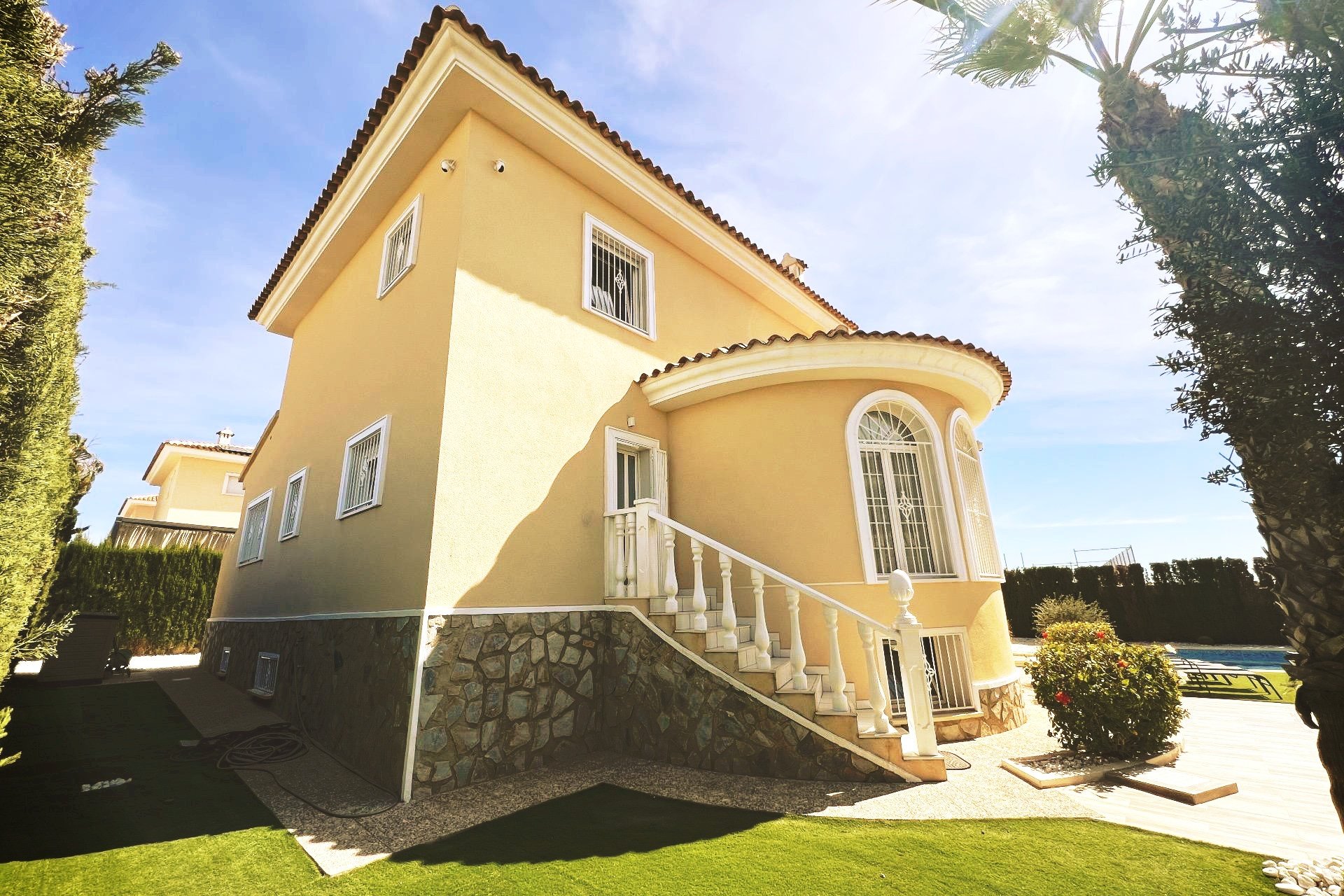 Herverkoop - Villa -
Ciudad Quesada - Costa Blanca