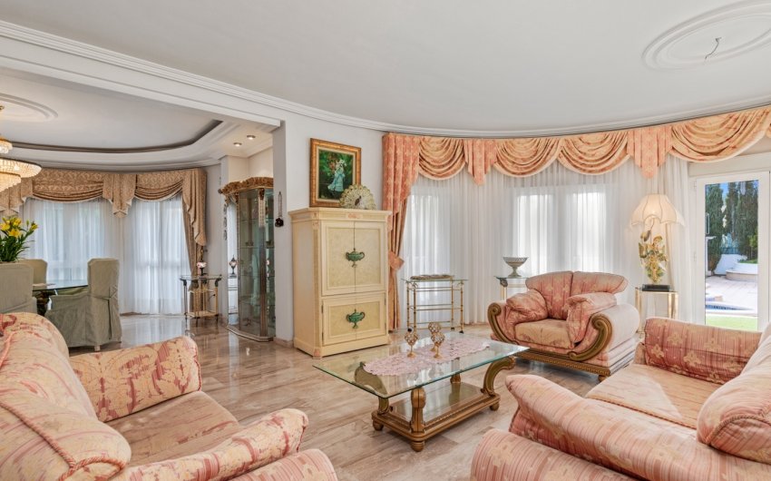 Herverkoop - Villa -
Ciudad Quesada - Doña Pepa