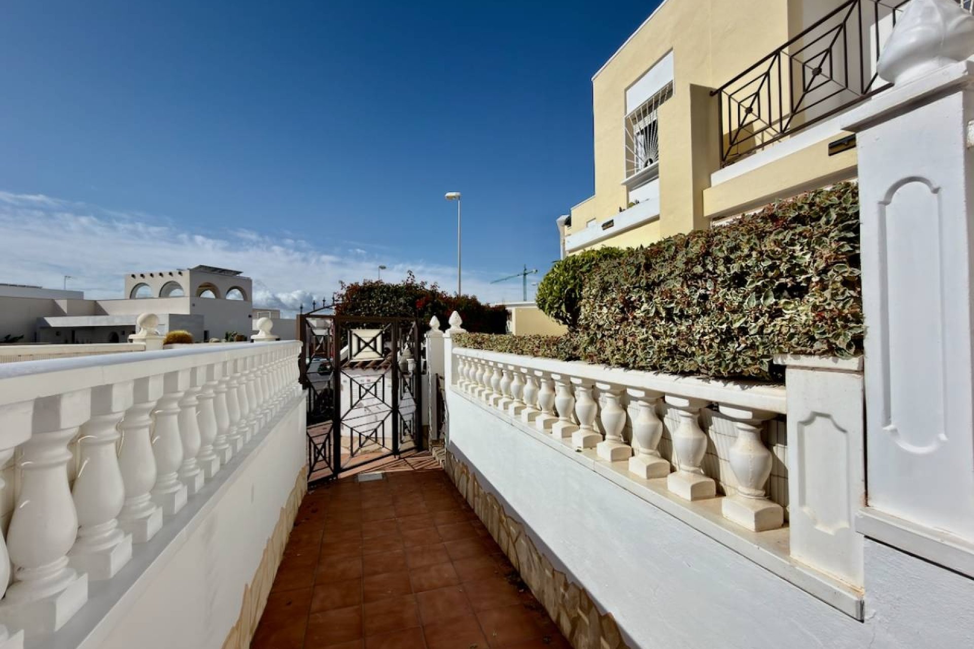 Herverkoop - Villa -
Ciudad Quesada - Doña Pepa