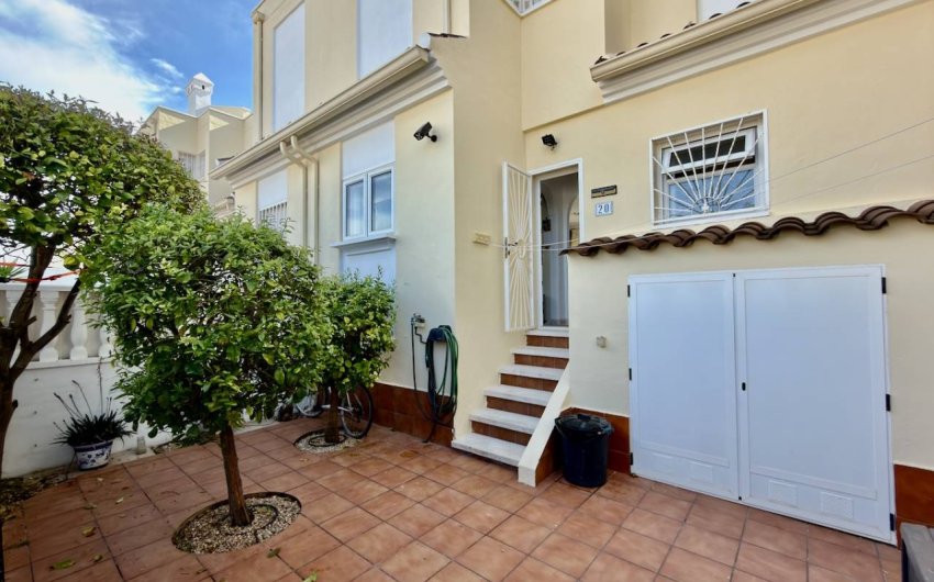 Herverkoop - Villa -
Ciudad Quesada - Doña Pepa