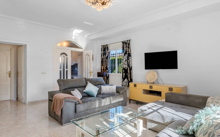 Herverkoop - Villa -
Ciudad Quesada - Doña Pepa