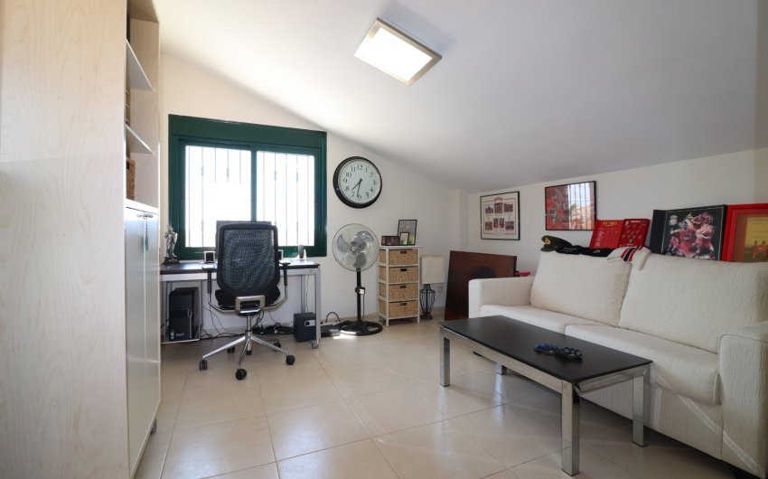 Herverkoop - Villa -
Ciudad Quesada - La Fiesta