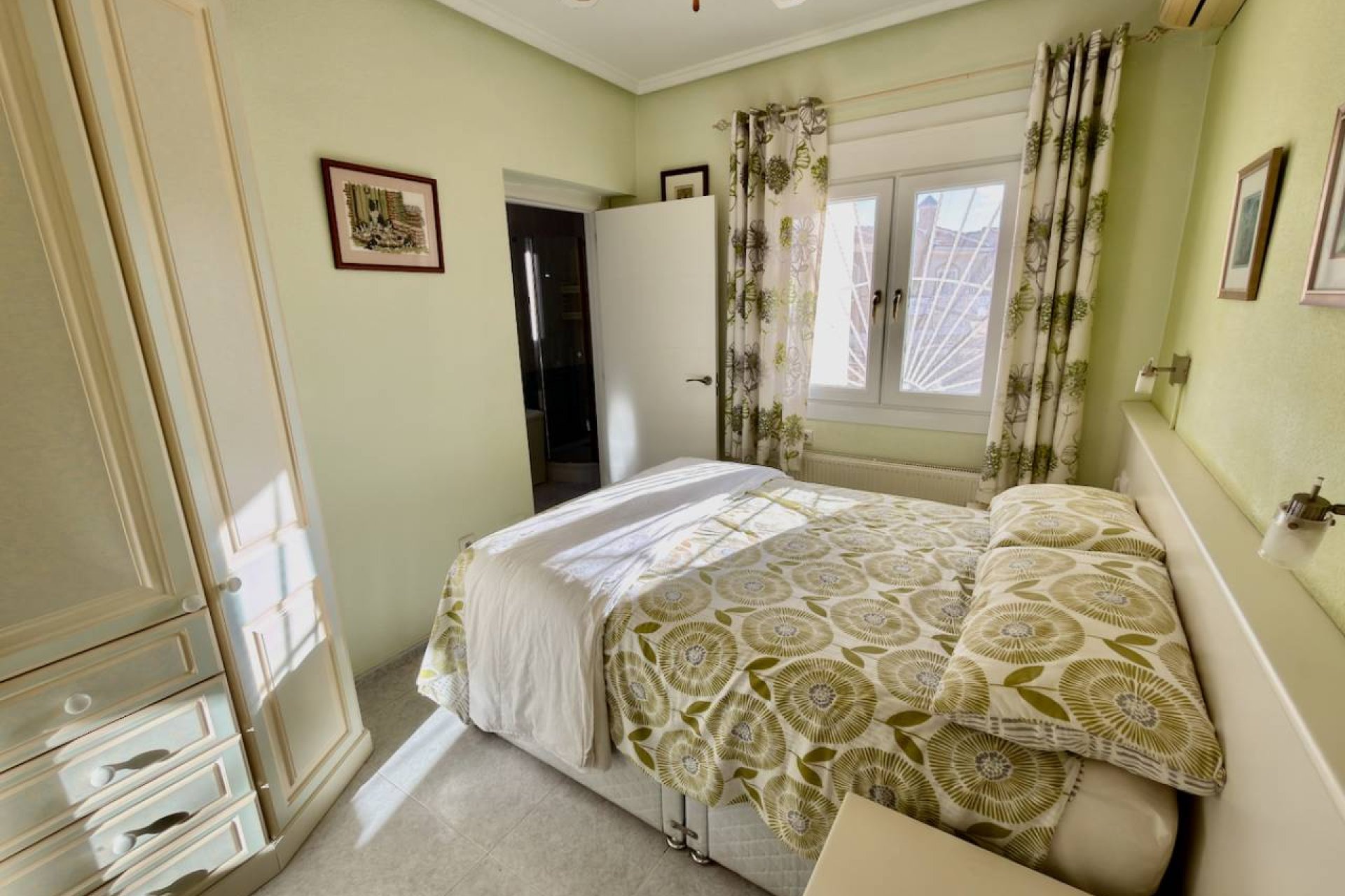 Herverkoop - Villa -
Ciudad Quesada - La Fiesta