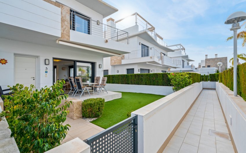 Herverkoop - Villa -
Ciudad Quesada - Lo Marabú