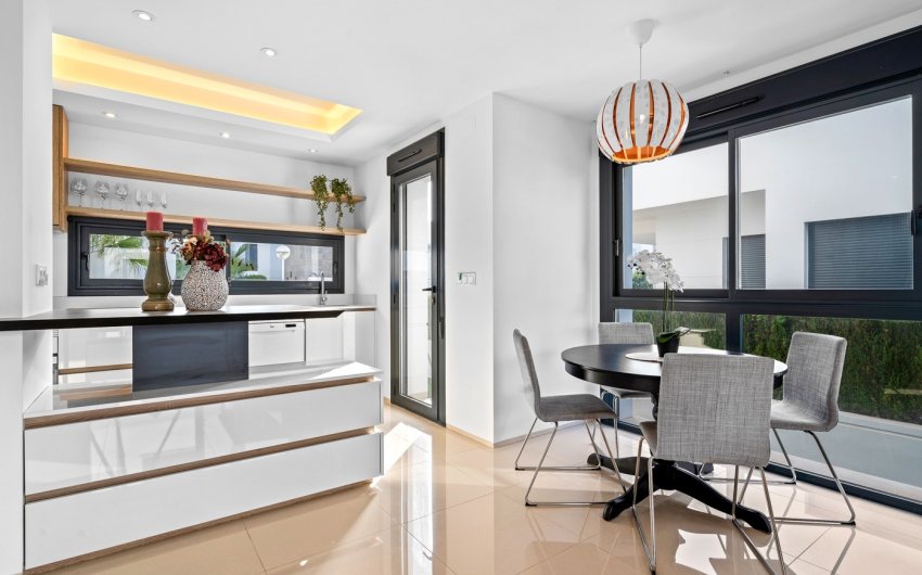 Herverkoop - Villa -
Ciudad Quesada - Lo Marabú