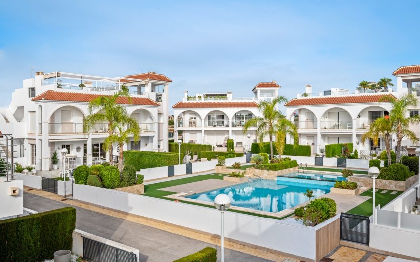 Herverkoop - Villa -
Ciudad Quesada - Lo Marabú