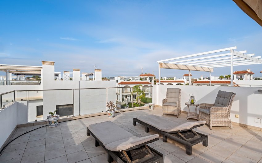 Herverkoop - Villa -
Ciudad Quesada - Lo Marabú