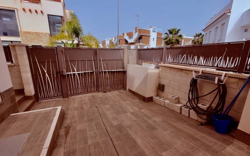 Herverkoop - Villa -
Ciudad Quesada - Pueblo Bravo