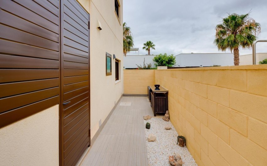 Herverkoop - Villa -
Ciudad Quesada - Pueblo Bravo
