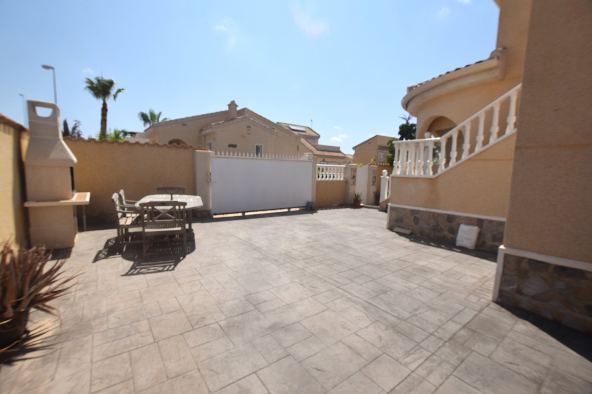 Herverkoop - Villa -
Ciudad Quesada - Rojales