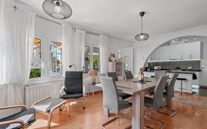 Herverkoop - Villa -
Ciudad Quesada - Rojales