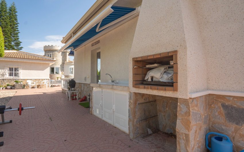 Herverkoop - Villa -
Ciudad Quesada