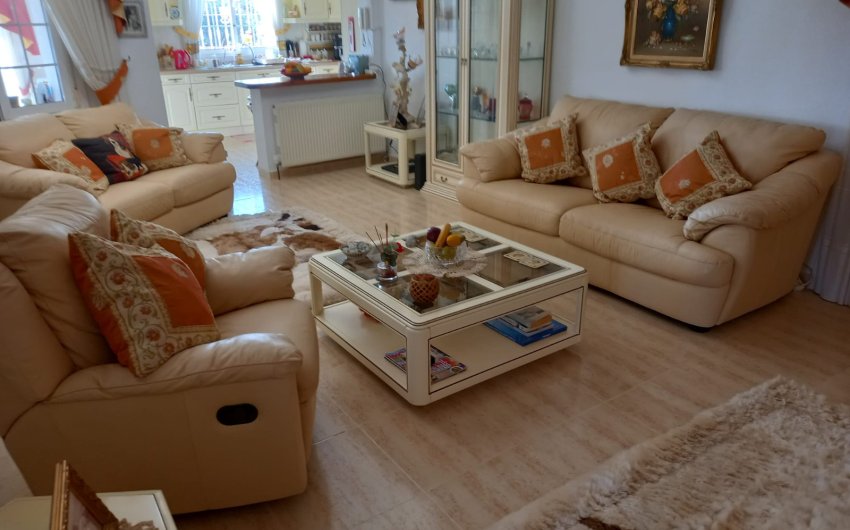 Herverkoop - Villa -
Ciudad Quesada