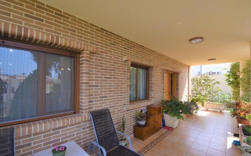 Herverkoop - Villa -
Ciudad Quesada