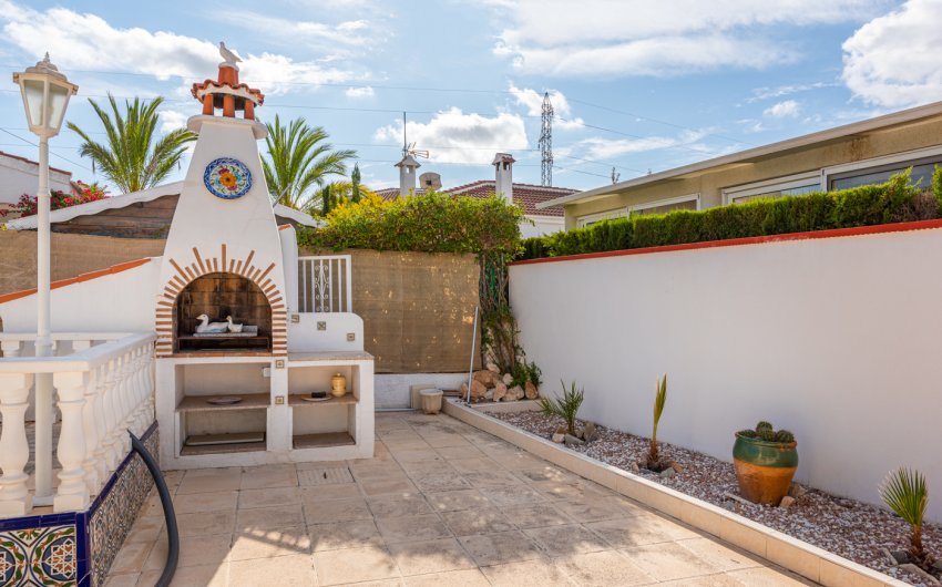 Herverkoop - Villa -
Ciudad Quesada