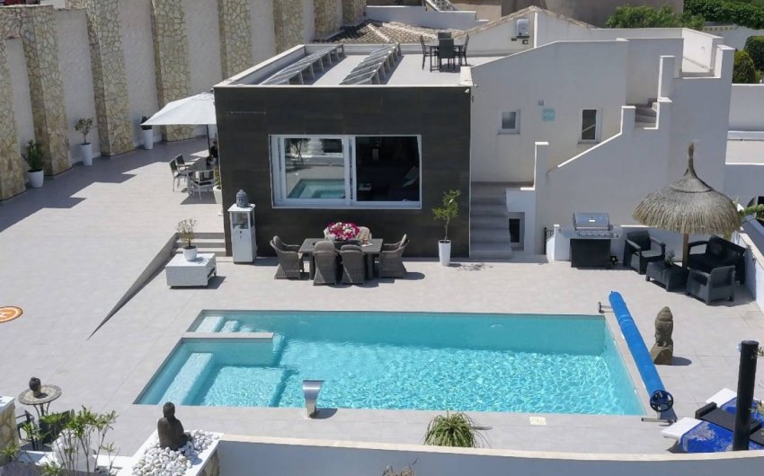 Herverkoop - Villa -
Ciudad Quesada