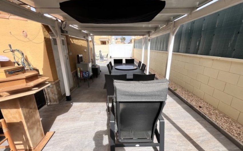 Herverkoop - Villa -
Ciudad Quesada