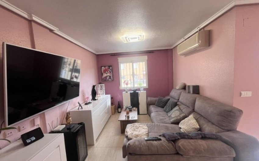 Herverkoop - Villa -
Ciudad Quesada