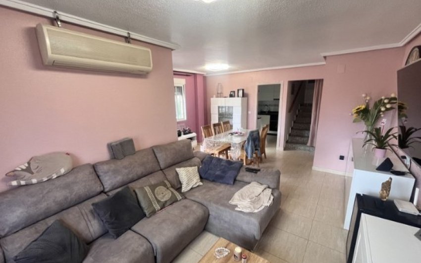 Herverkoop - Villa -
Ciudad Quesada