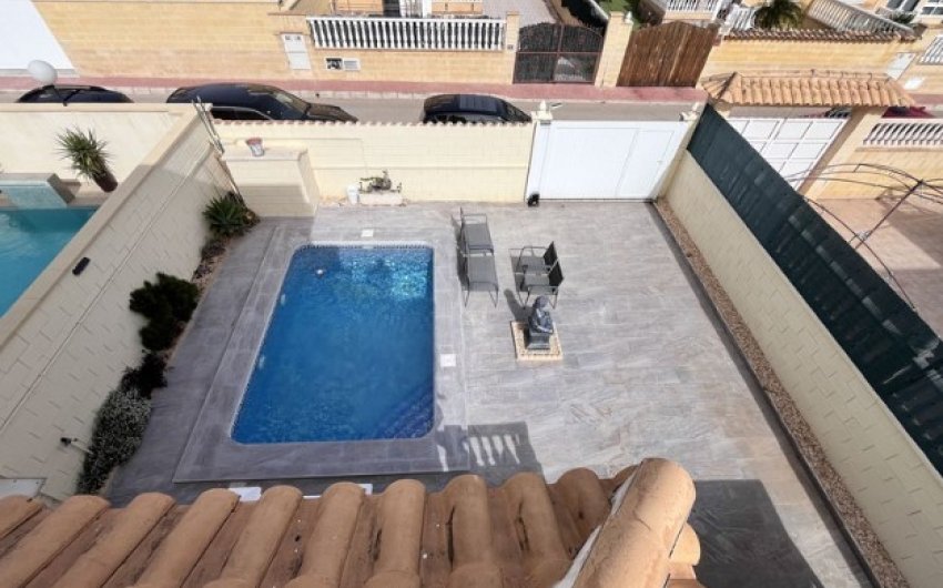 Herverkoop - Villa -
Ciudad Quesada