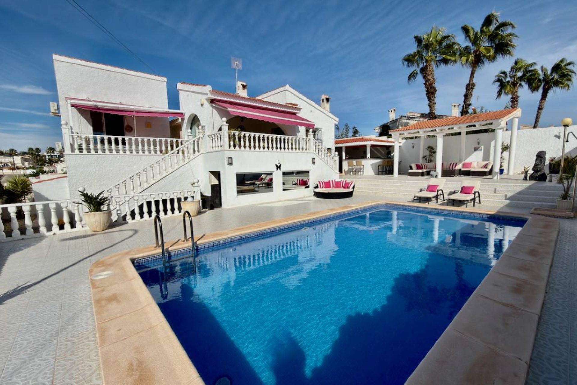 Herverkoop - Villa -
Ciudad Quesada