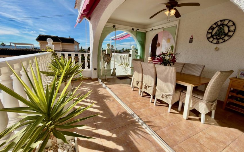 Herverkoop - Villa -
Ciudad Quesada