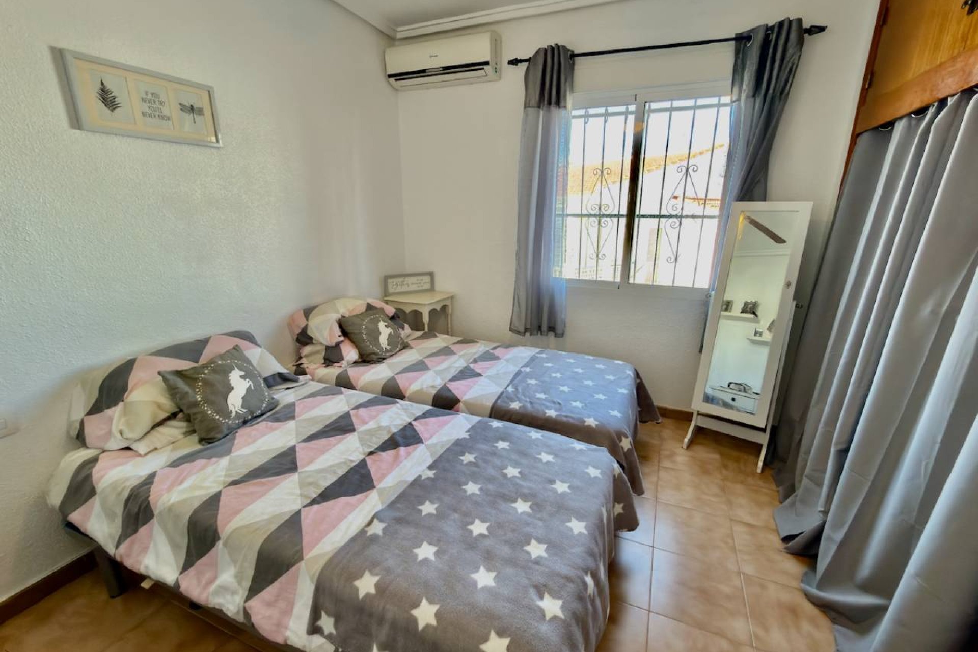 Herverkoop - Villa -
Ciudad Quesada