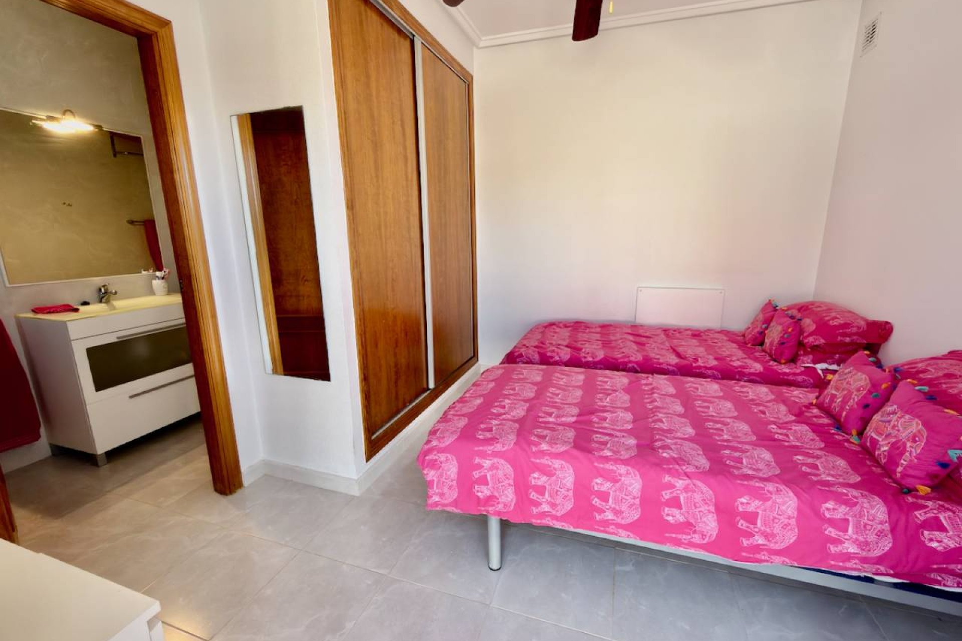 Herverkoop - Villa -
Ciudad Quesada