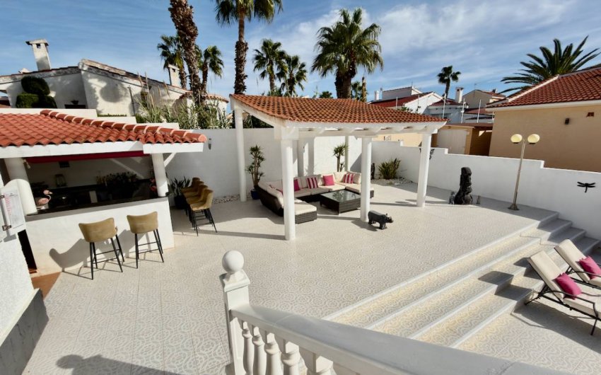 Herverkoop - Villa -
Ciudad Quesada