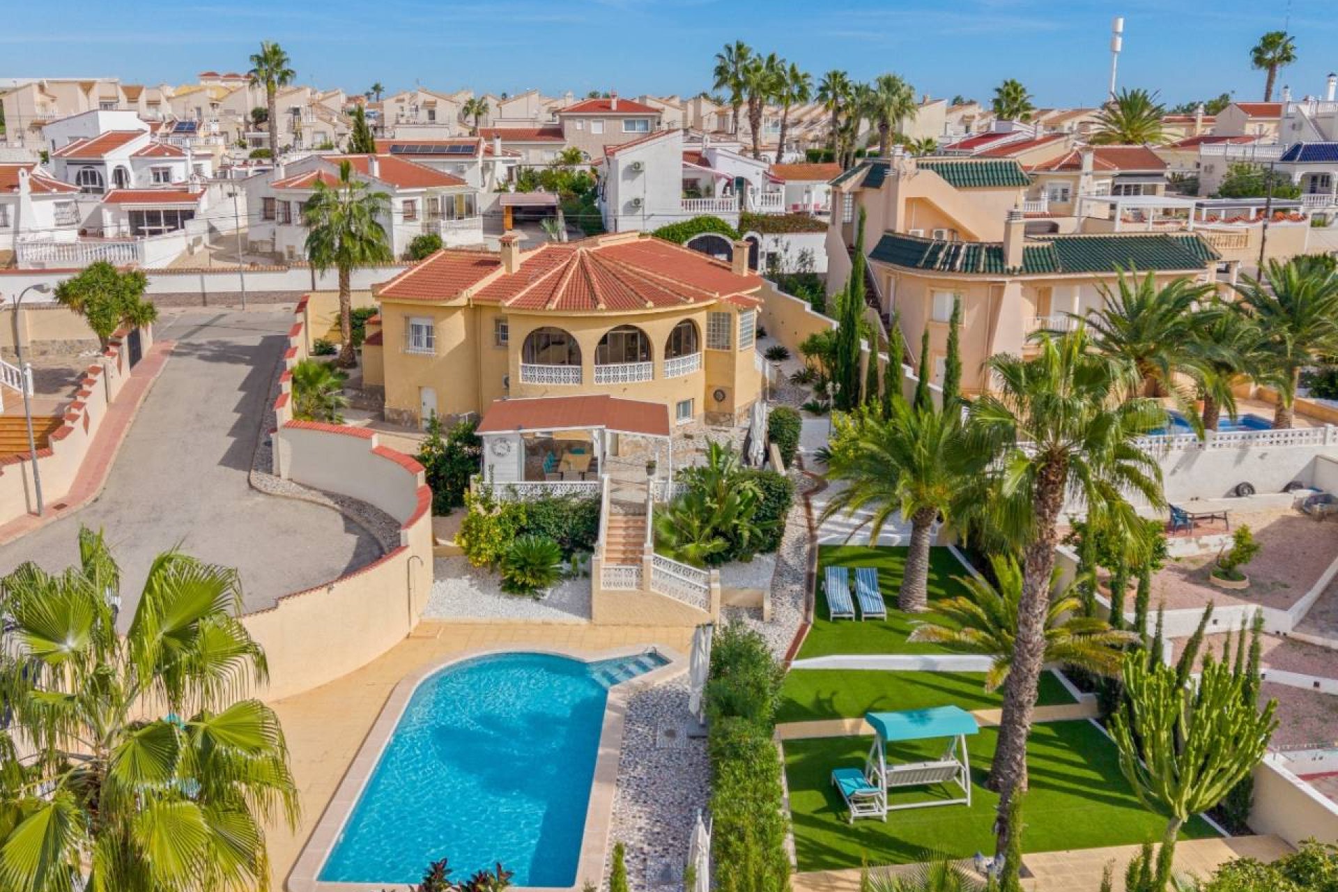 Herverkoop - Villa -
Ciudad Quesada