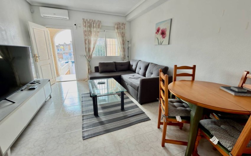 Herverkoop - Villa -
Ciudad Quesada