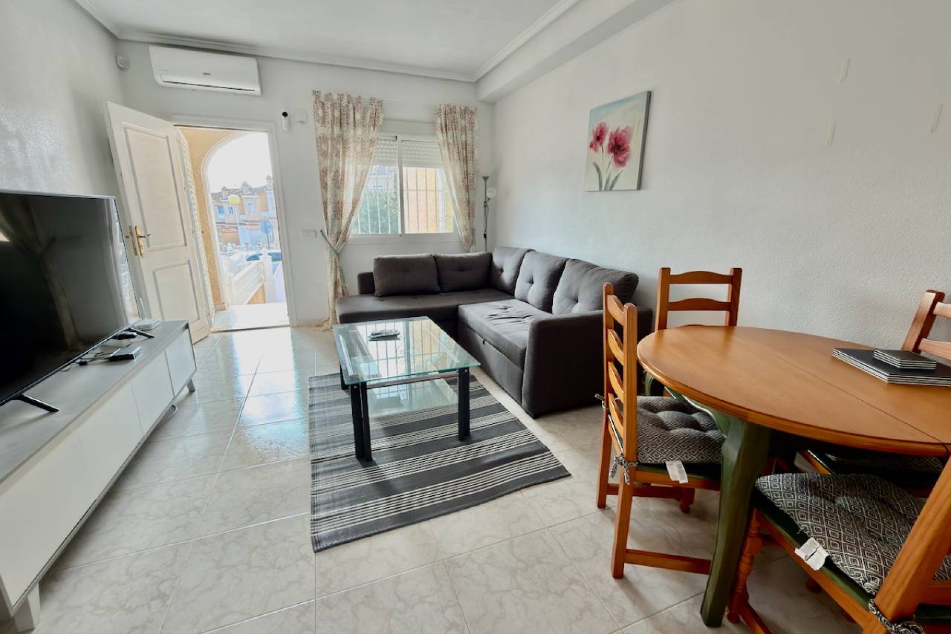 Herverkoop - Villa -
Ciudad Quesada