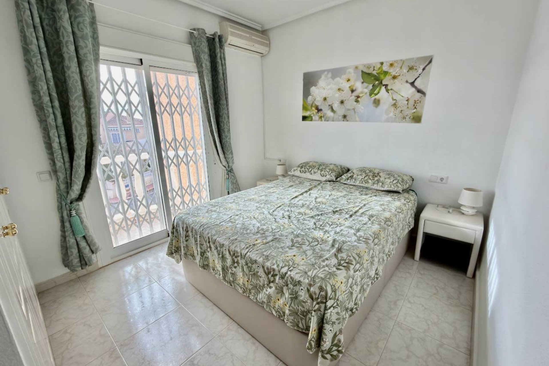 Herverkoop - Villa -
Ciudad Quesada