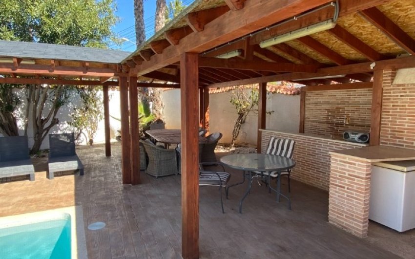 Herverkoop - Villa -
Ciudad Quesada