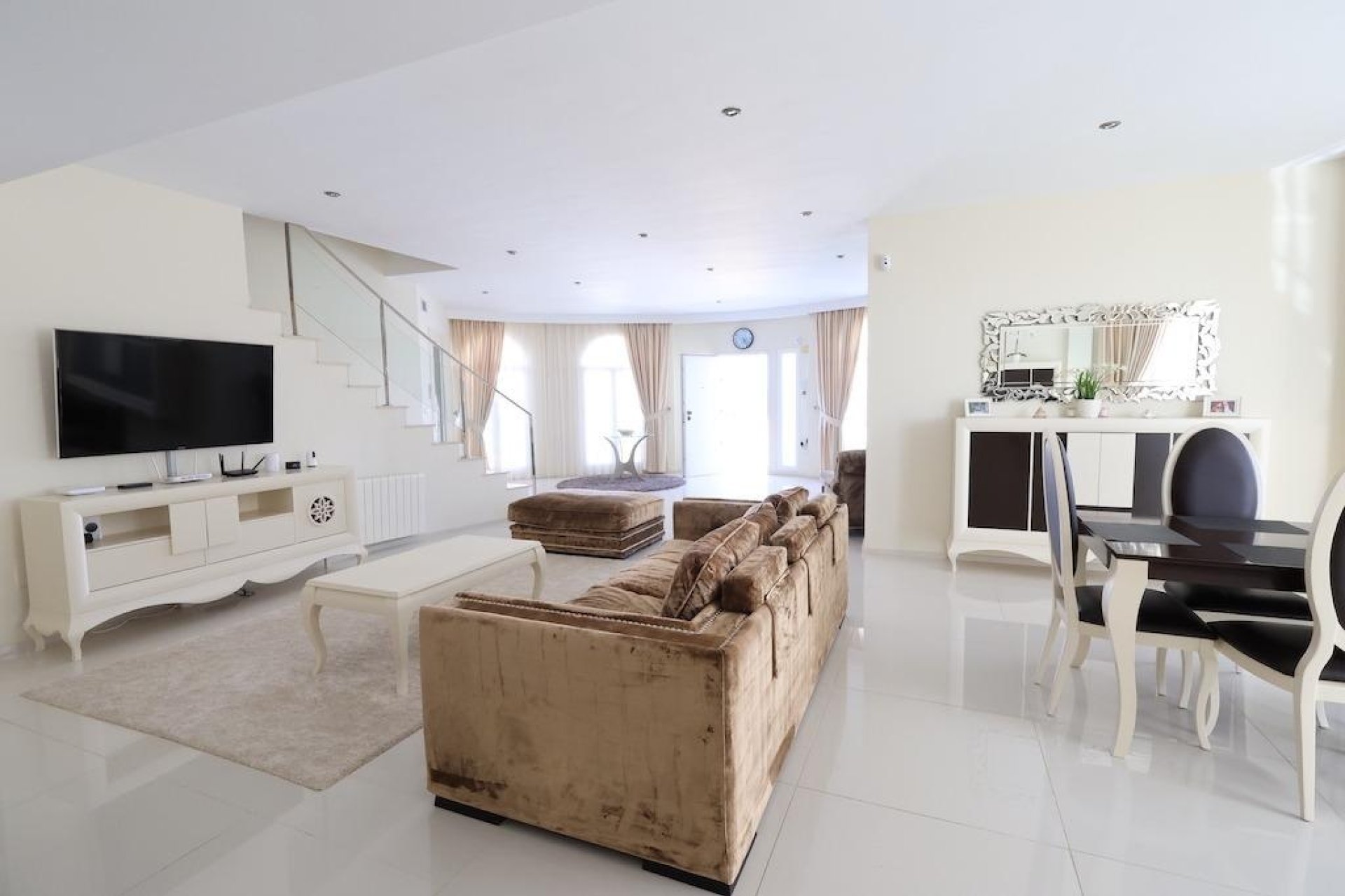 Herverkoop - Villa -
Ciudad Quesada