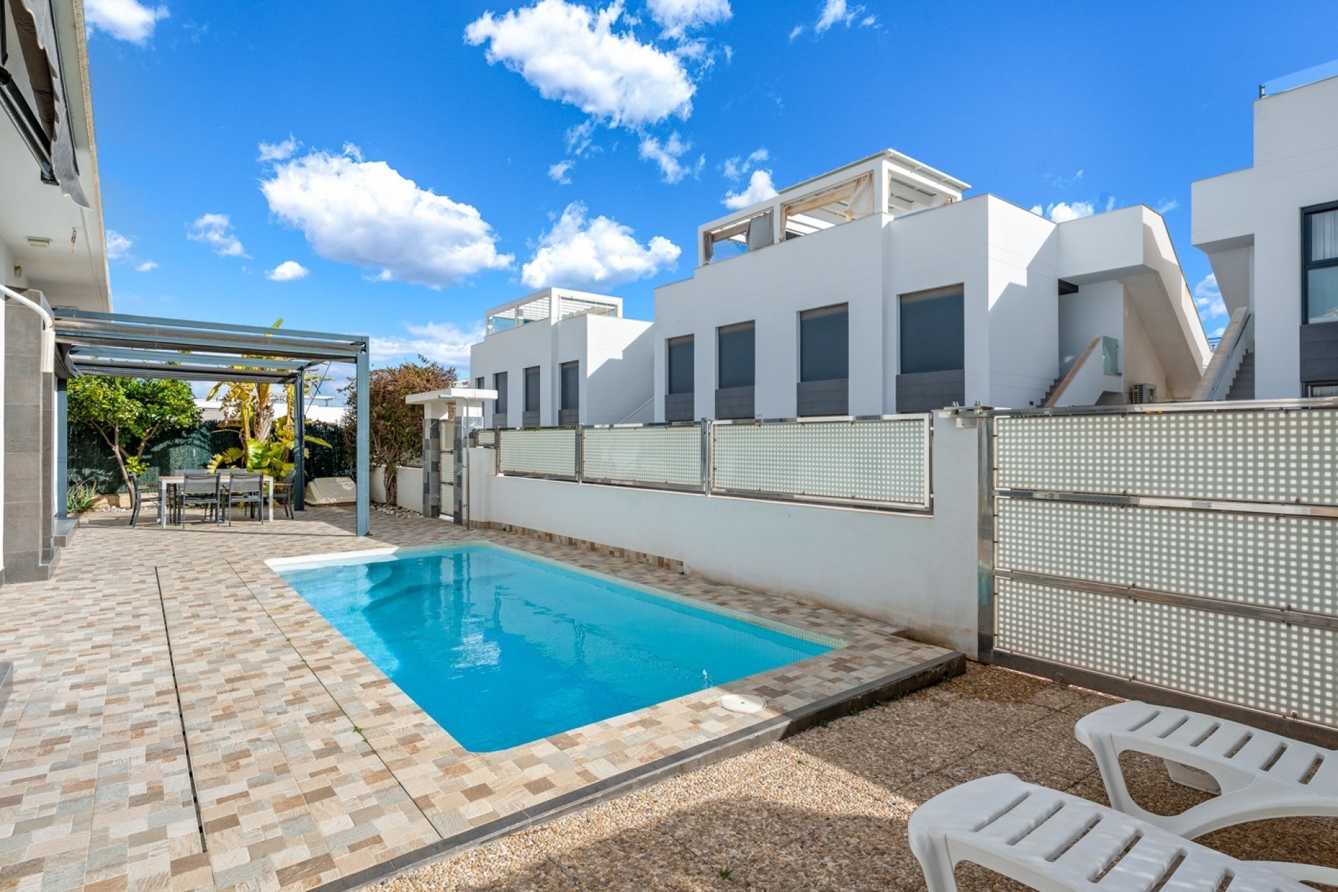 Herverkoop - Villa -
Ciudad Quesada