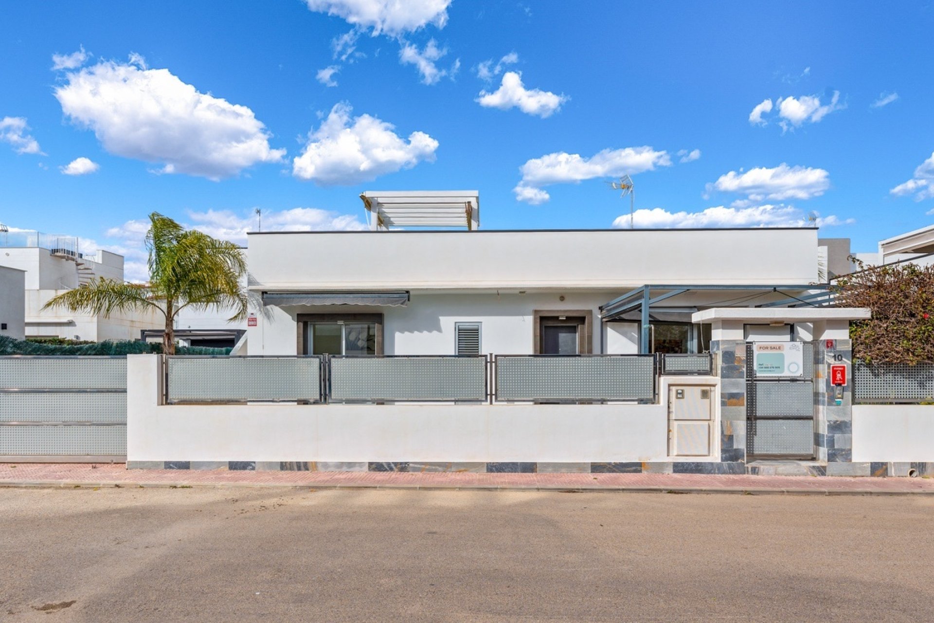 Herverkoop - Villa -
Ciudad Quesada