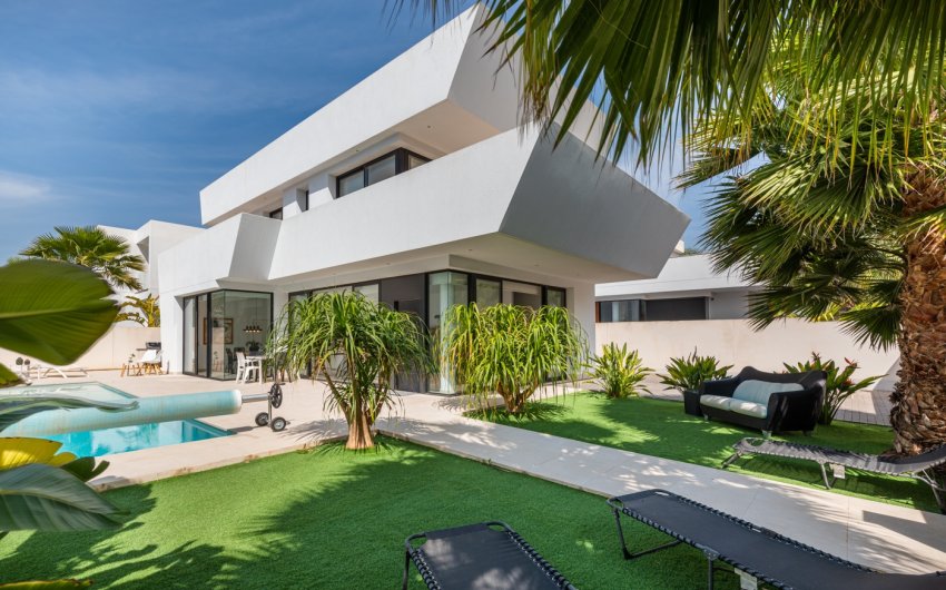 Herverkoop - Villa -
Ciudad Quesada