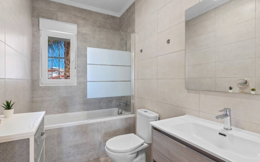 Herverkoop - Villa -
Ciudad Quesada