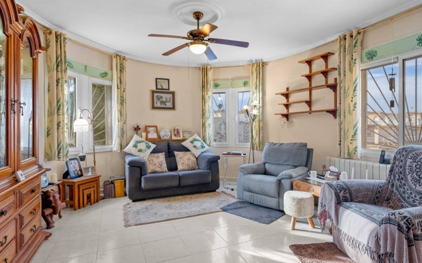 Herverkoop - Villa -
Ciudad Quesada