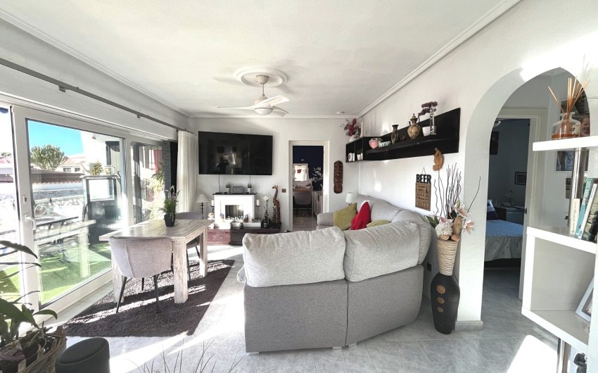 Herverkoop - Villa -
Ciudad Quesada